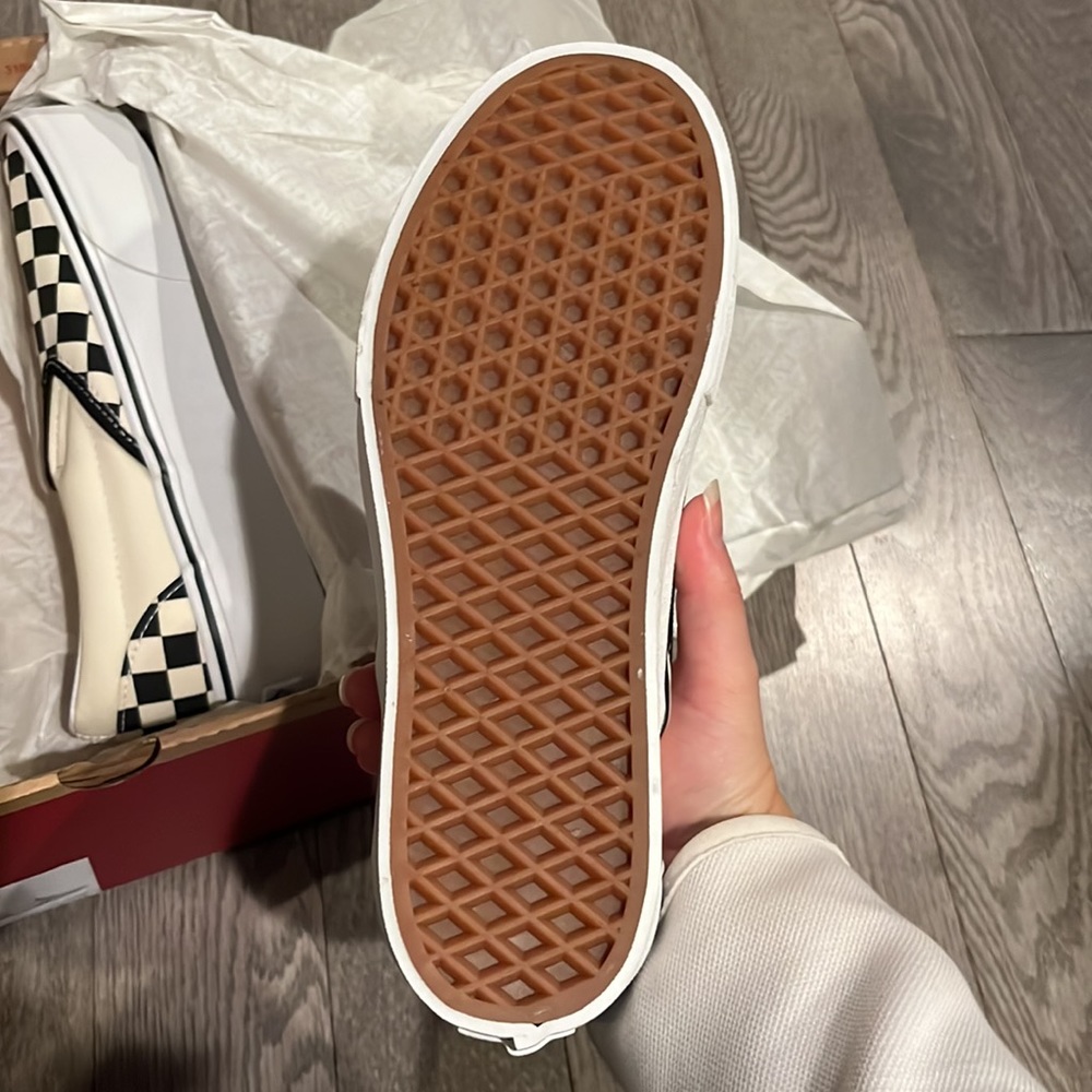 Vans Classic Checkered slip on
Stackform Sneaker - Picture 10 of 15